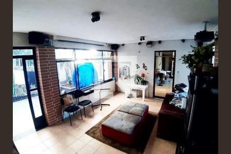 Casa à venda com 4 quartos, 360m² em Pechincha, Rio de Janeiro