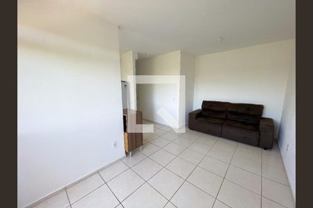 Sala de apartamento para alugar com 2 quartos, 56m² em Jk, Contagem