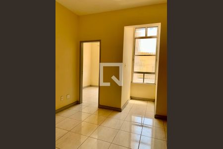 Sala de apartamento para alugar com 1 quarto, 40m² em Lins de Vasconcelos, Rio de Janeiro