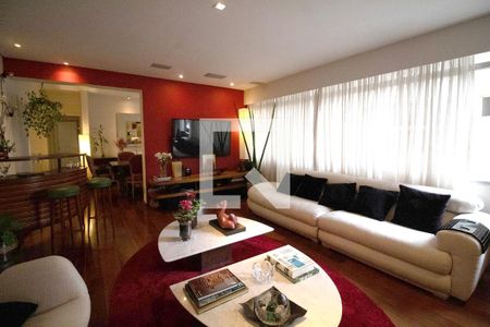 Sala de apartamento à venda com 2 quartos, 130m² em Cerqueira César, São Paulo