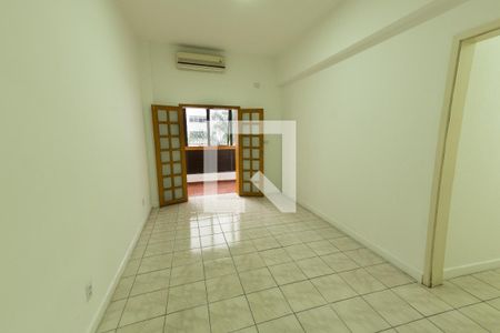 Sala de apartamento para alugar com 3 quartos, 85m² em Cerqueira César, São Paulo