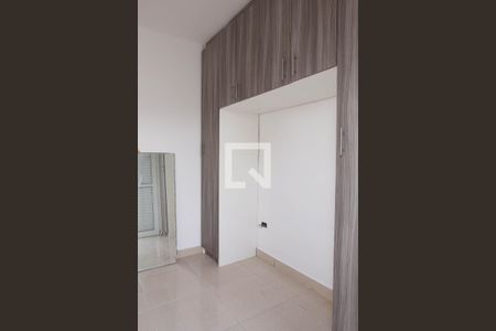 Quarto 1 de apartamento para alugar com 2 quartos, 50m² em Parque Erasmo Assunção, Santo André