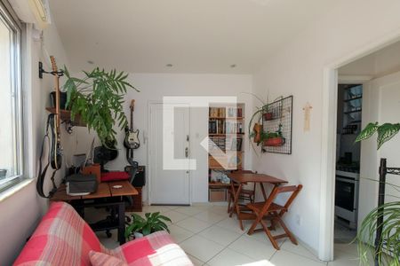 Sala de apartamento à venda com 1 quarto, 49m² em Grajau, Rio de Janeiro