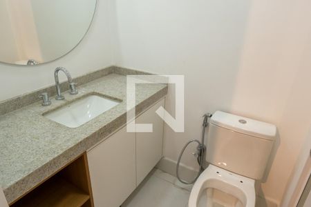 Banheiro de apartamento para alugar com 1 quarto, 28m² em Paraíso, São Paulo