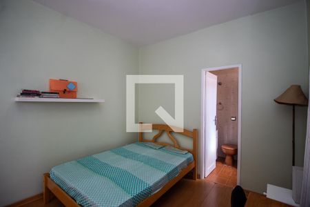 Sala/Quarto de apartamento à venda com 1 quarto, 30m² em Centro Histórico, Porto Alegre