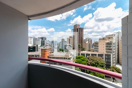 Varanda da Sala de kitnet/studio à venda com 1 quarto, 50m² em Savassi, Belo Horizonte
