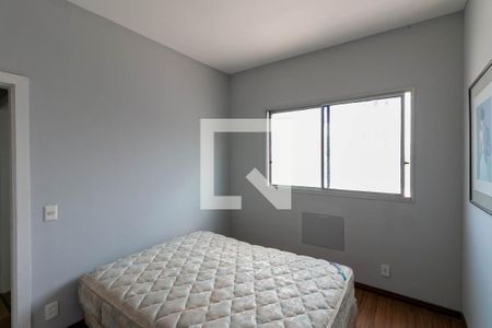 Quarto de kitnet/studio à venda com 1 quarto, 50m² em Savassi, Belo Horizonte