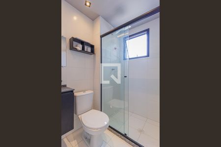 Banheiro de apartamento à venda com 1 quarto, 29m² em Km 18, Osasco