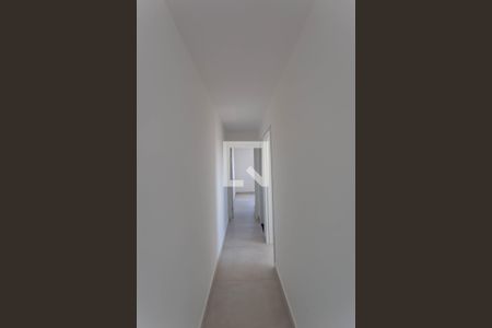 Corredor de apartamento para alugar com 3 quartos, 118m² em Planalto, Belo Horizonte