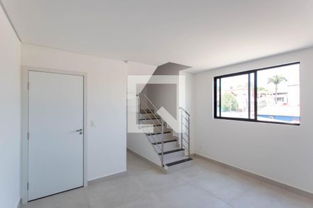 Sala de apartamento à venda com 3 quartos, 117m² em Planalto, Belo Horizonte