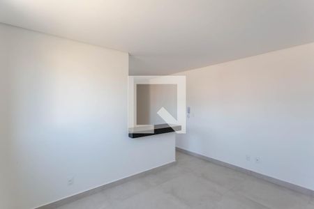 Sala de apartamento para alugar com 3 quartos, 117m² em Planalto, Belo Horizonte