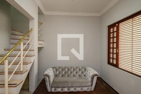 Sala de casa para alugar com 5 quartos, 214m² em Jardim do Mar, São Bernardo do Campo