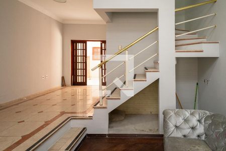 Sala de casa à venda com 5 quartos, 214m² em Jardim do Mar, São Bernardo do Campo