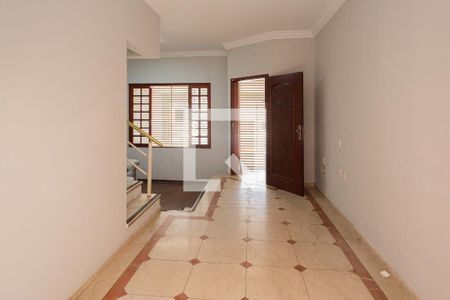 Sala de casa para alugar com 5 quartos, 214m² em Jardim do Mar, São Bernardo do Campo