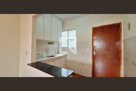 Cozinha de kitnet/studio para alugar com 1 quarto, 35m² em Mirim, Praia Grande