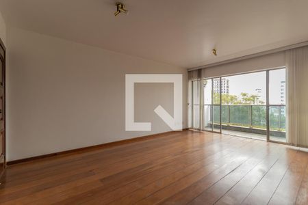 Apartamento para alugar com 135m², 3 quartos e 2 vagasSala