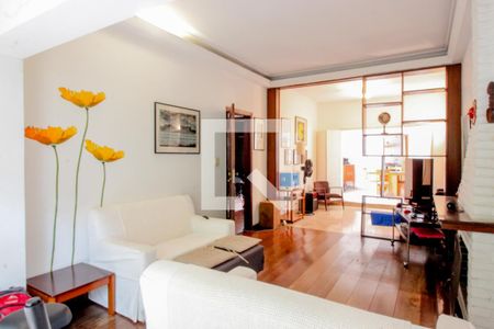 Sala 1 de casa para alugar com 4 quartos, 160m² em Perdizes, São Paulo