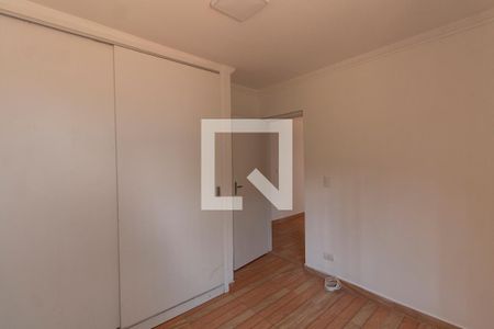 Quarto 1 de apartamento para alugar com 2 quartos, 52m² em Vila Santana, São Paulo