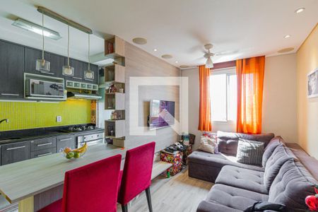 Sala de apartamento para alugar com 2 quartos, 44m² em Vila da Oportunidade, Carapicuíba