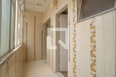 Apartamento para alugar com 279m², 4 quartos e 1 vaga Apartamento para alugar com 279m², 4 quartos e 1 vagaÁrea de Serviço