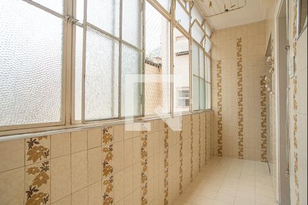 Apartamento para alugar com 279m², 4 quartos e 1 vaga Apartamento para alugar com 279m², 4 quartos e 1 vagaÁrea de Serviço