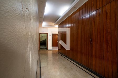 Apartamento para alugar com 279m², 4 quartos e 1 vaga Apartamento para alugar com 279m², 4 quartos e 1 vagaÁrea comum - Hall de Entrada