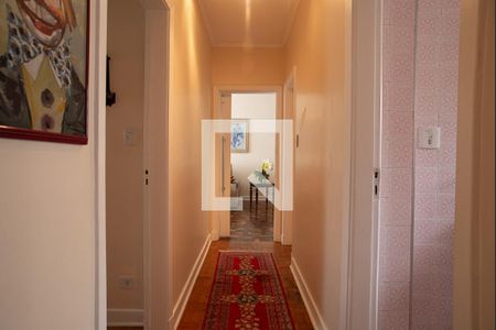 Apartamento para alugar com 279m², 4 quartos e 1 vaga Apartamento para alugar com 279m², 4 quartos e 1 vagaCorredor