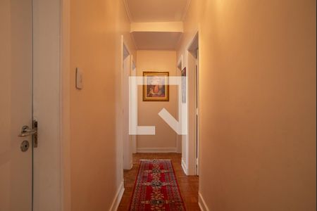 Apartamento para alugar com 279m², 4 quartos e 1 vaga Apartamento para alugar com 279m², 4 quartos e 1 vagaCorredor