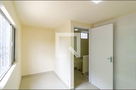 Quarto 2 de casa para alugar com 2 quartos, 70m² em Jabaquara, São Paulo