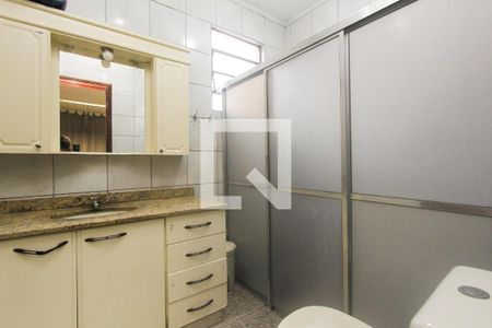 Banheiro suite de casa à venda com 3 quartos, 123m² em Sarandi, Porto Alegre