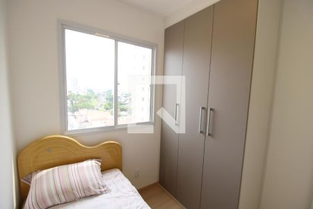 Quarto 2 de apartamento para alugar com 2 quartos, 35m² em Parque Vitoria, São Paulo