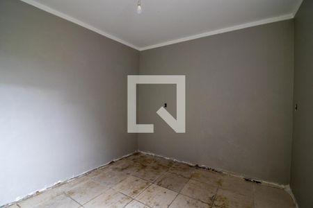 Quarto 2 de casa à venda com 2 quartos, 400m² em Petrópolis, Porto Alegre