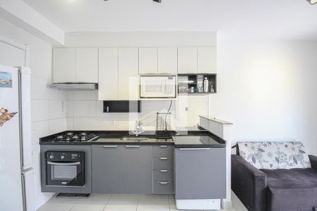 Sala/Cozinha de apartamento para alugar com 2 quartos, 35m² em Cambuci, São Paulo