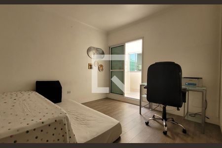 Quarto de casa à venda com 3 quartos, 260m² em Vila Curuçá, Santo André