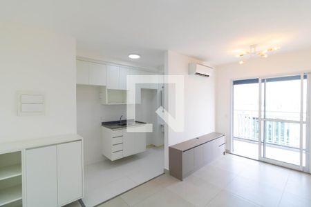 Salas de apartamento para alugar com 1 quarto, 40m² em Centro, Campinas