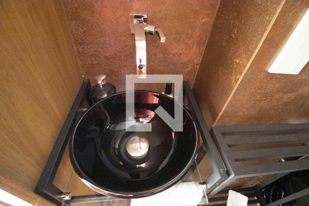 Lavabo de apartamento para alugar com 3 quartos, 207m² em Setor Central, Goiânia