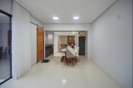Sala de Jantar de casa à venda com 2 quartos, 160m² em Scharlau, São Leopoldo