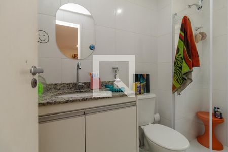 Banheiro de kitnet/studio à venda com 1 quarto, 30m² em Santa Cecilia, São Paulo