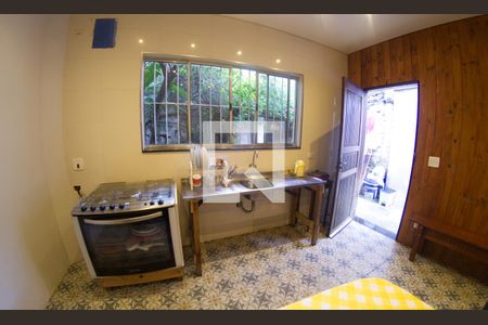 Cozinha de casa à venda com 3 quartos, 124m² em Jardim Peri Peri, São Paulo