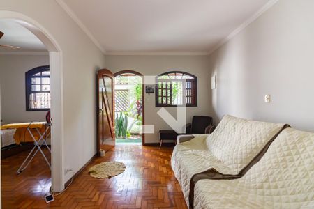 Sala  de casa à venda com 4 quartos, 300m² em Centro, Osasco