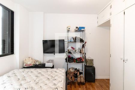 Quarto 2 de apartamento para alugar com 2 quartos, 70m² em Itaim Bibi, São Paulo