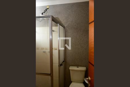 Casa de condomínio para alugar com 300m², 5 quartos e 4 vagas Casa de condomínio para alugar com 300m², 5 quartos e 4 vagasBanheiro Quarto I