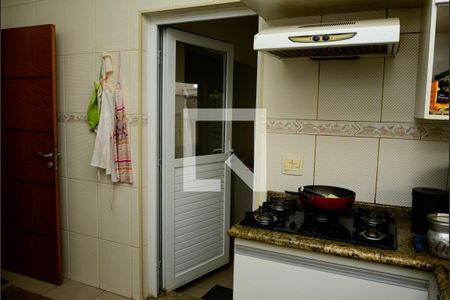 Casa de condomínio para alugar com 300m², 5 quartos e 4 vagas Casa de condomínio para alugar com 300m², 5 quartos e 4 vagasCozinha