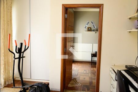 Casa de condomínio para alugar com 300m², 5 quartos e 4 vagas Casa de condomínio para alugar com 300m², 5 quartos e 4 vagasVista Hall 2 Andar