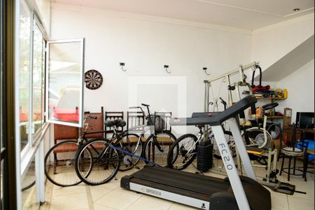 Casa de condomínio para alugar com 300m², 5 quartos e 4 vagas Casa de condomínio para alugar com 300m², 5 quartos e 4 vagasGaragem