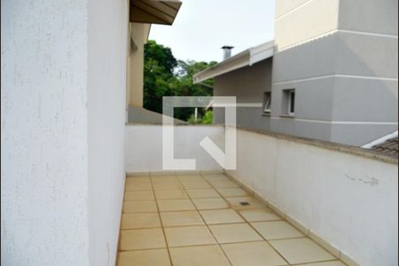 Casa de condomínio para alugar com 300m², 5 quartos e 4 vagas Casa de condomínio para alugar com 300m², 5 quartos e 4 vagasVaranda Escritório