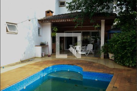 Casa de condomínio para alugar com 300m², 5 quartos e 4 vagas Casa de condomínio para alugar com 300m², 5 quartos e 4 vagasPiscina