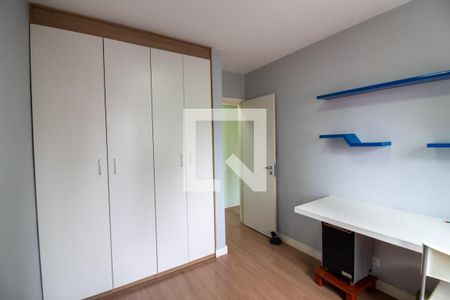 Quarto 1 de apartamento para alugar com 2 quartos, 67m² em Jardim das Acácias, São Paulo