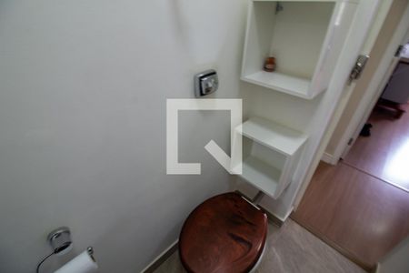 Lavabo de apartamento para alugar com 2 quartos, 67m² em Jardim das Acácias, São Paulo