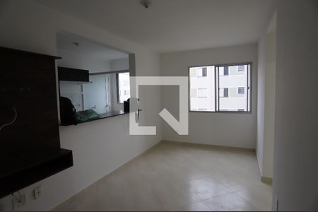 Sala  de apartamento para alugar com 2 quartos, 45m² em Vila Urupês, Suzano